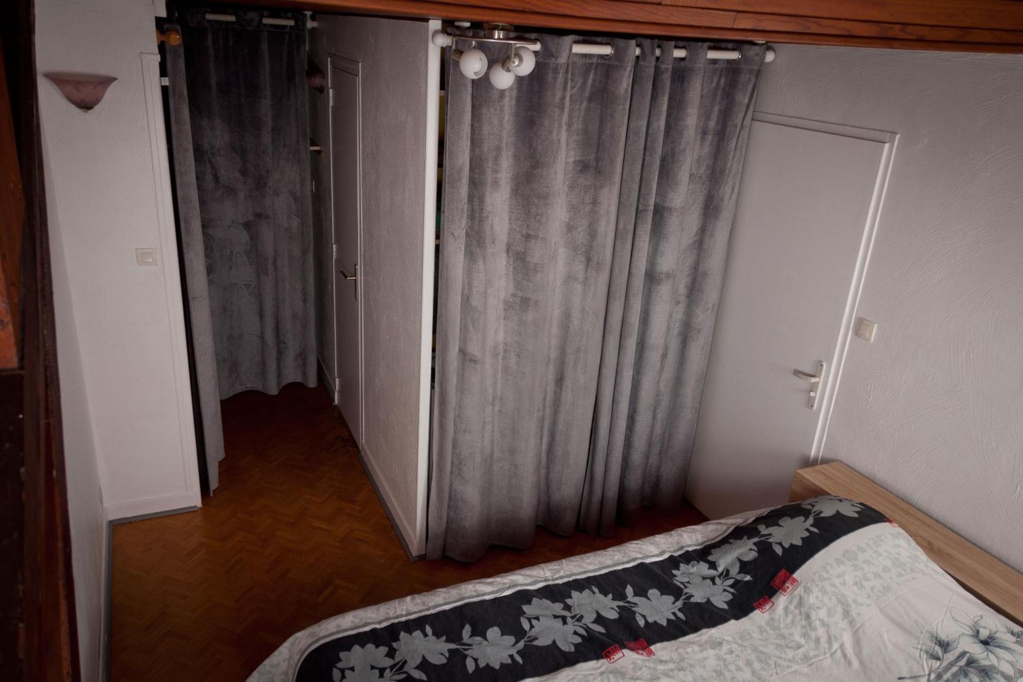 Le T2 Douillet D'Uriage - Residence Le Louvre - Cure Thermale Uriage- Proche Chamrousse - Jusqu'A 3 Personnes - Region Agreable En Toute Saison Vaulnaveys-le-Haut Luaran gambar